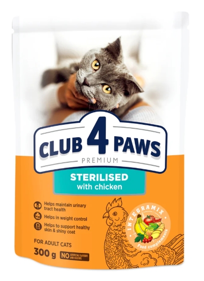 Club 4 Paws - Dry Food - For Adult Cats - 300 gm - Sterilized